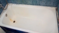 чугунная ванна до реставрации